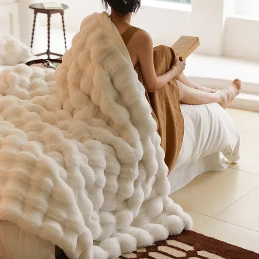 VeluLuxe - Wearable Faux Fur Blanket for Cozy Comfort & Stylish Design 0